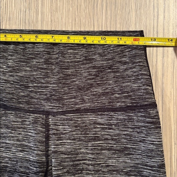 Aerie Chill Play Move Ombre Gray Leggings Size M 28” Inseam - Picture 8 of 8